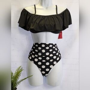 Black and White Polka Dot Swimsuit